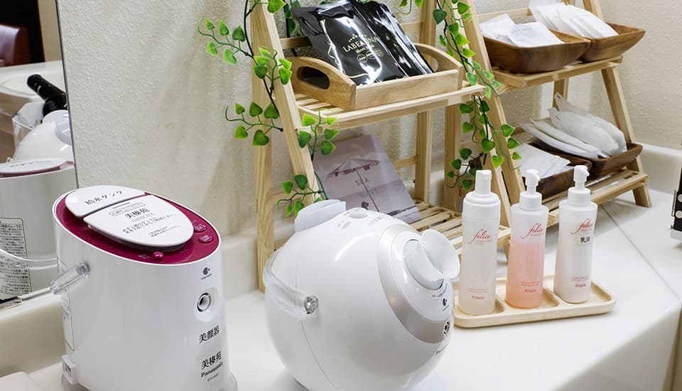 Day-Use Bathing and Amenities