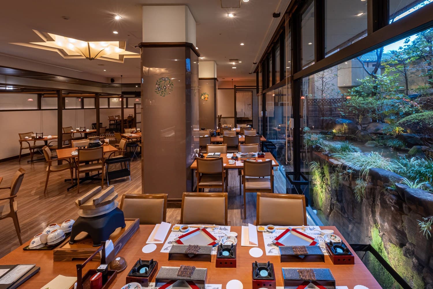 The Dining Room, Himeakari