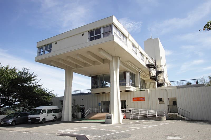 Access & Shuttle