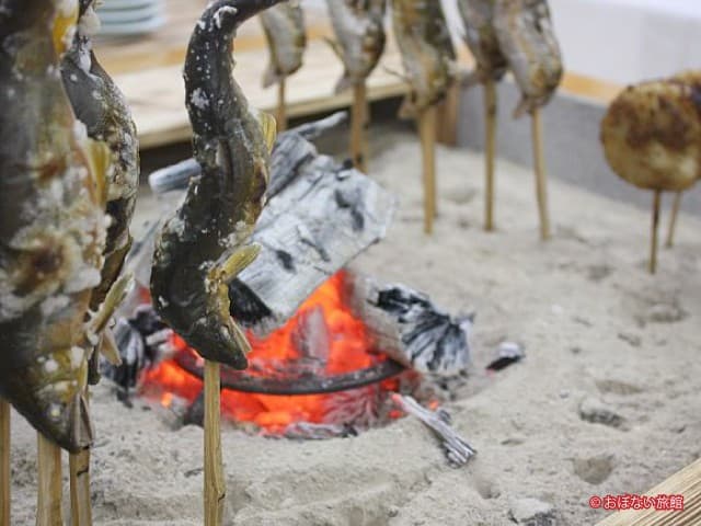 Local Cuisine from the Kitchen, Served by the Hearth