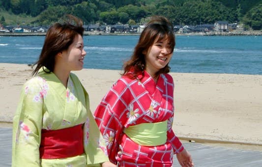바닷가 산책과 색유카타