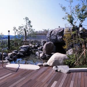 Open-Air and Specialty Baths
