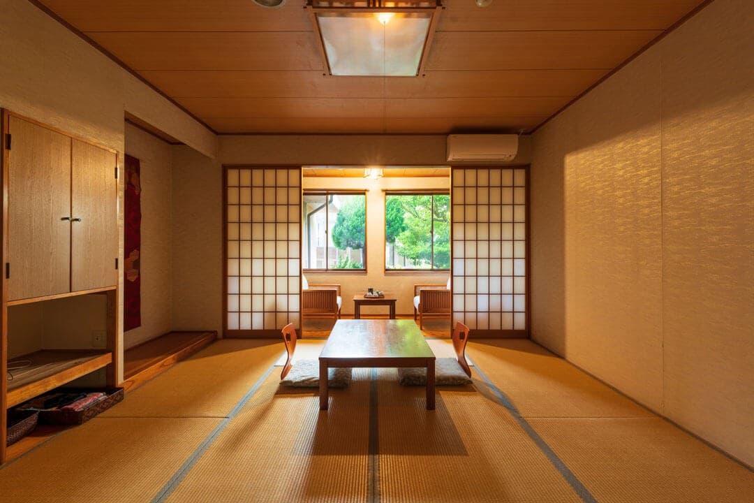 Japanese rooms softened by tatami