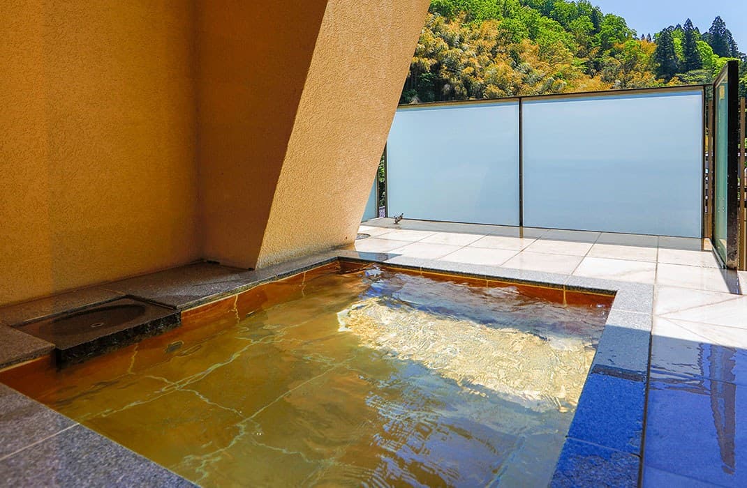 The open-air bath