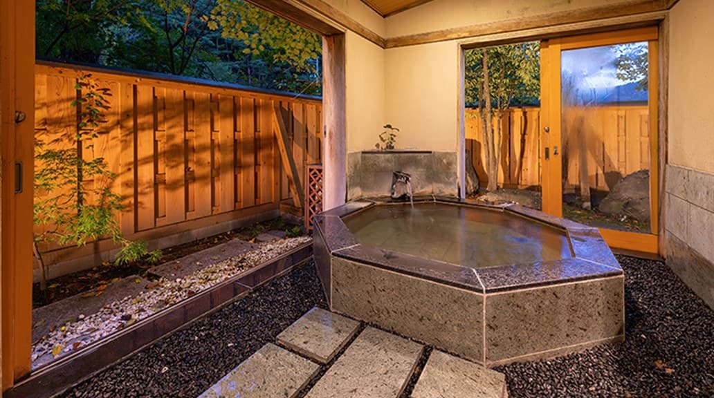 Tazawa no Yu, a natural hot spring