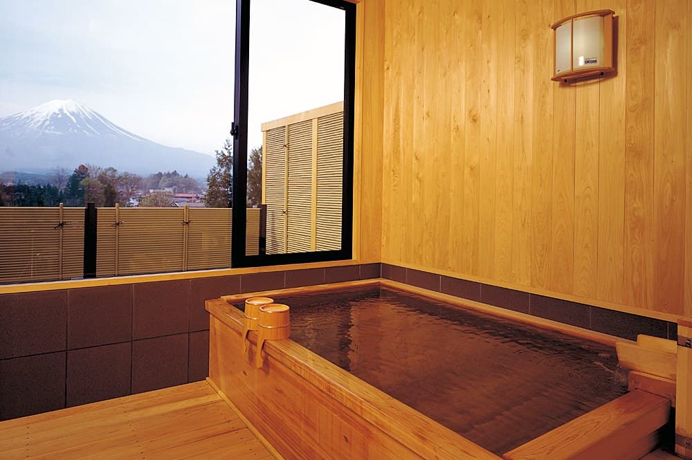 The Private View Bath, Fuyo no Yu