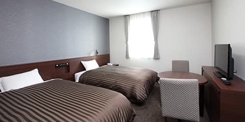 Neat Western-Style Rooms