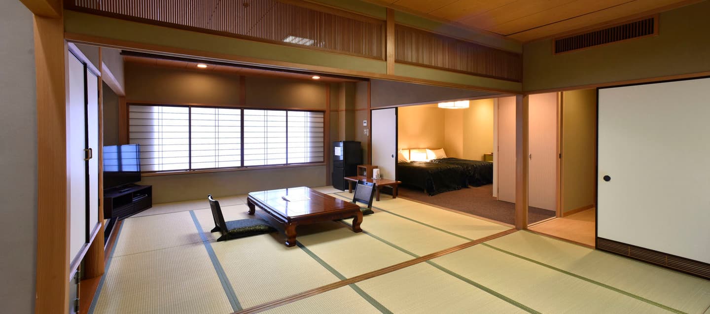 Rooms with a Japanese Grain