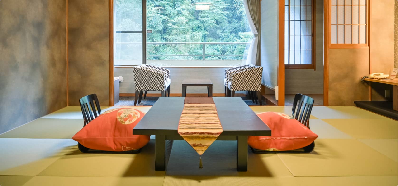 Sukiya-zukuri premium tatami rooms