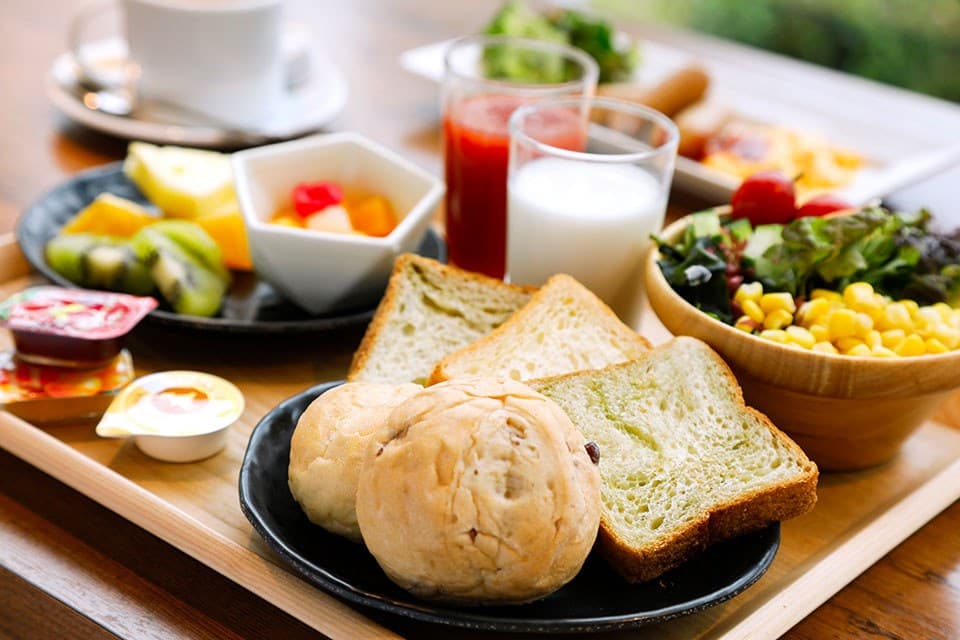 아침을 여는 사토야마 다이닝