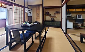 Rooms with Edo in Them