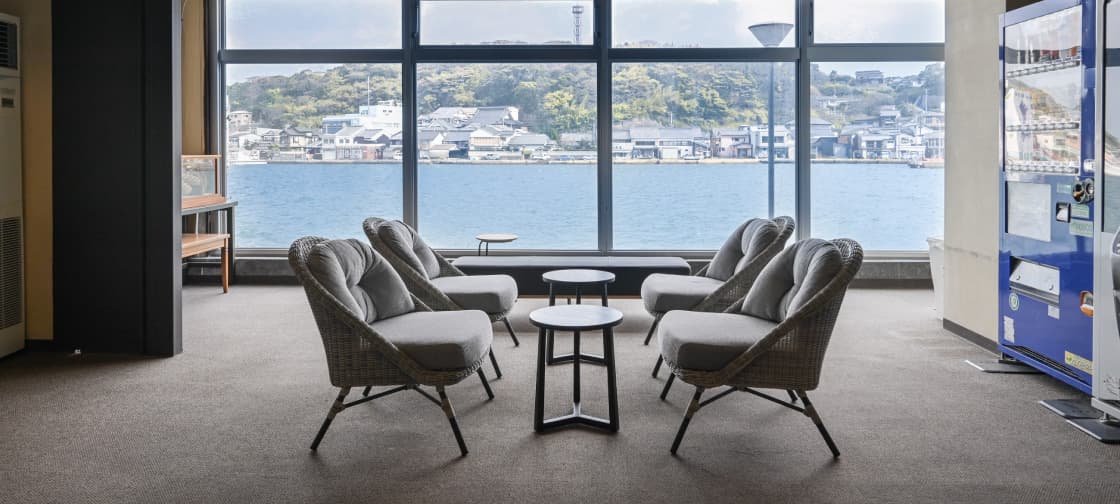 Spaces with a Sea View