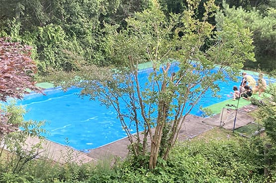 Garden Pool, BBQ and Hall