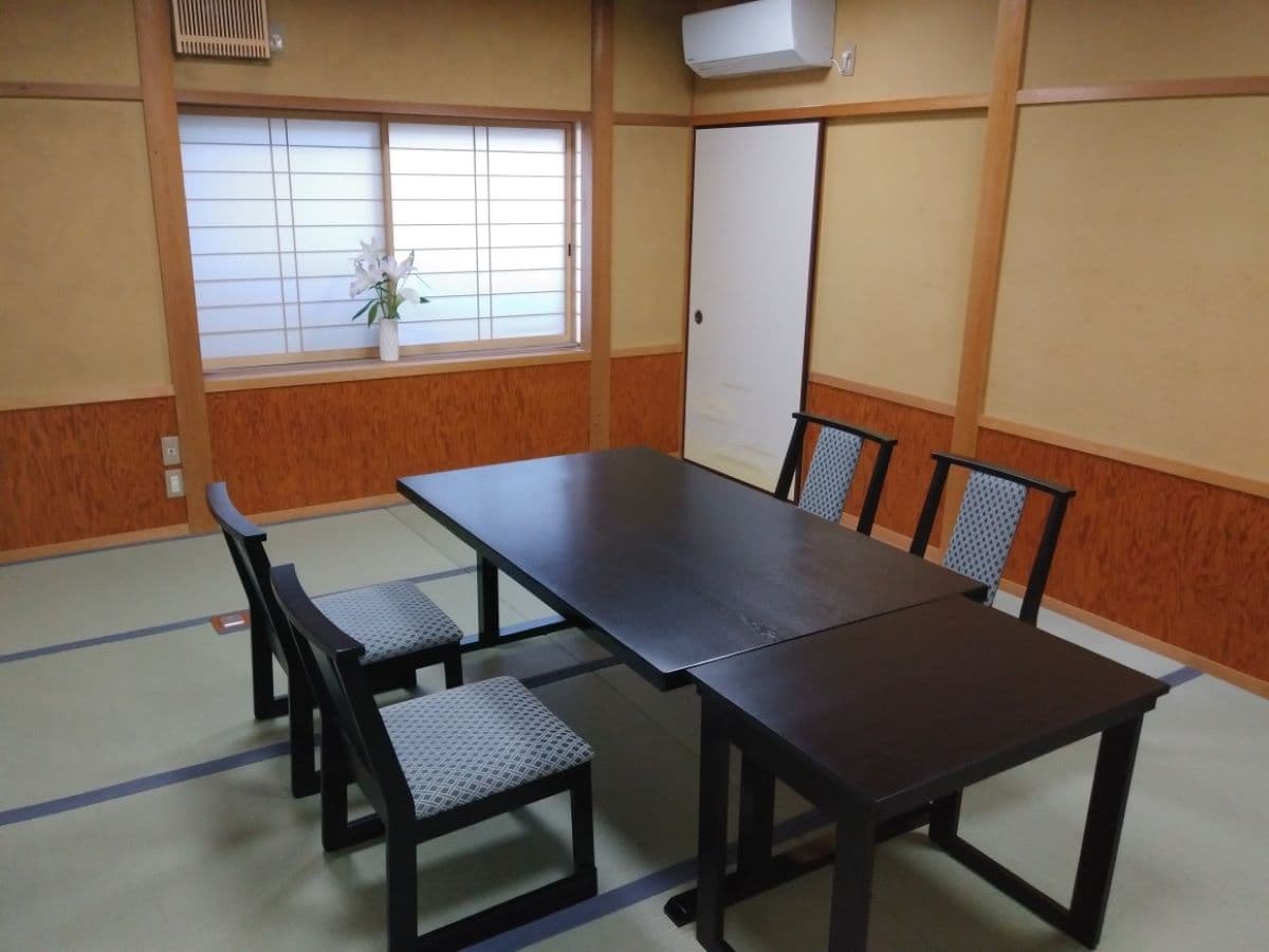 제철 게와 해산물