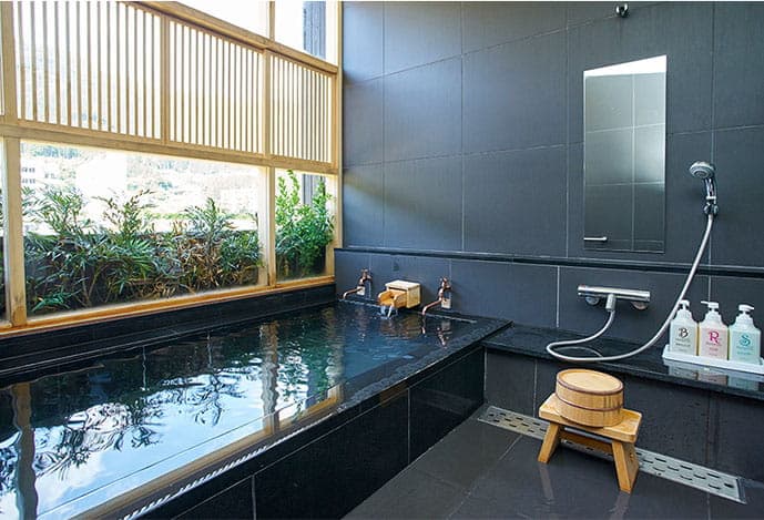 Nine private baths to choose from
