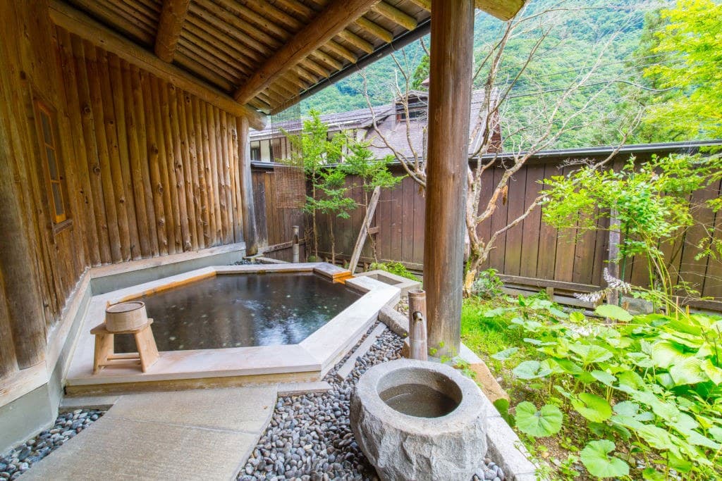 A private bath to yourselves