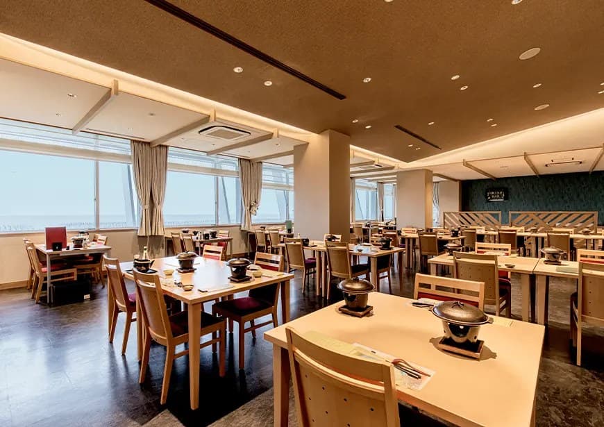 A restaurant facing the sea
