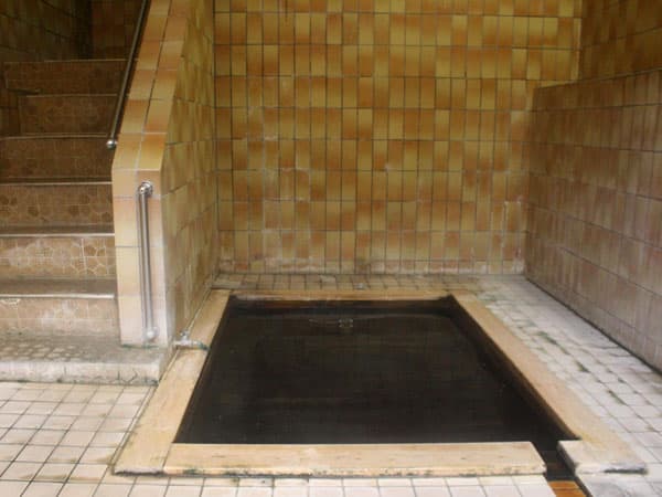 Kami-no-Yu, a bath for toji