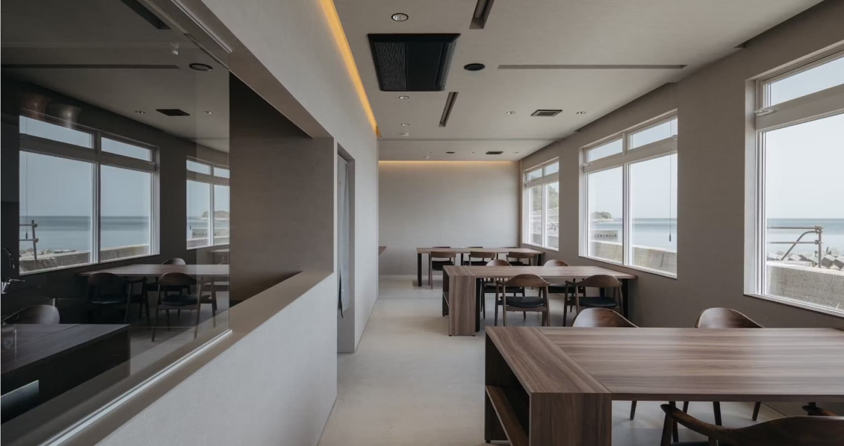 Dining with an Ocean View