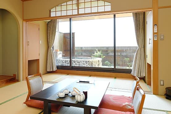 From Rooms with Open-Air Baths to Budget-Friendly Options