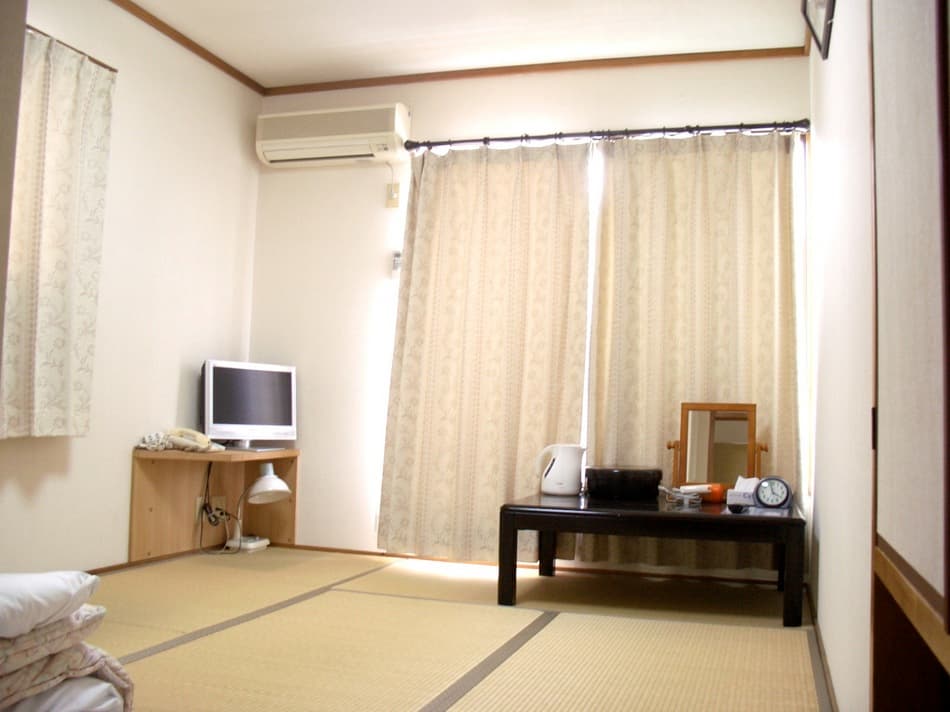 Tatami-Floored Japanese Rooms