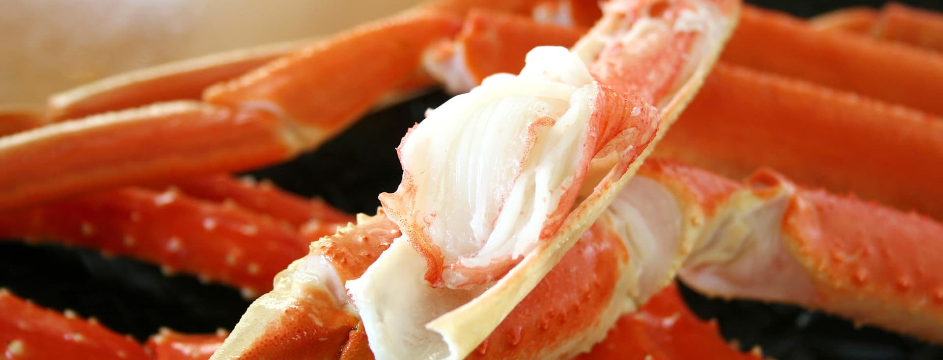 Seasonal Buffets and Crab