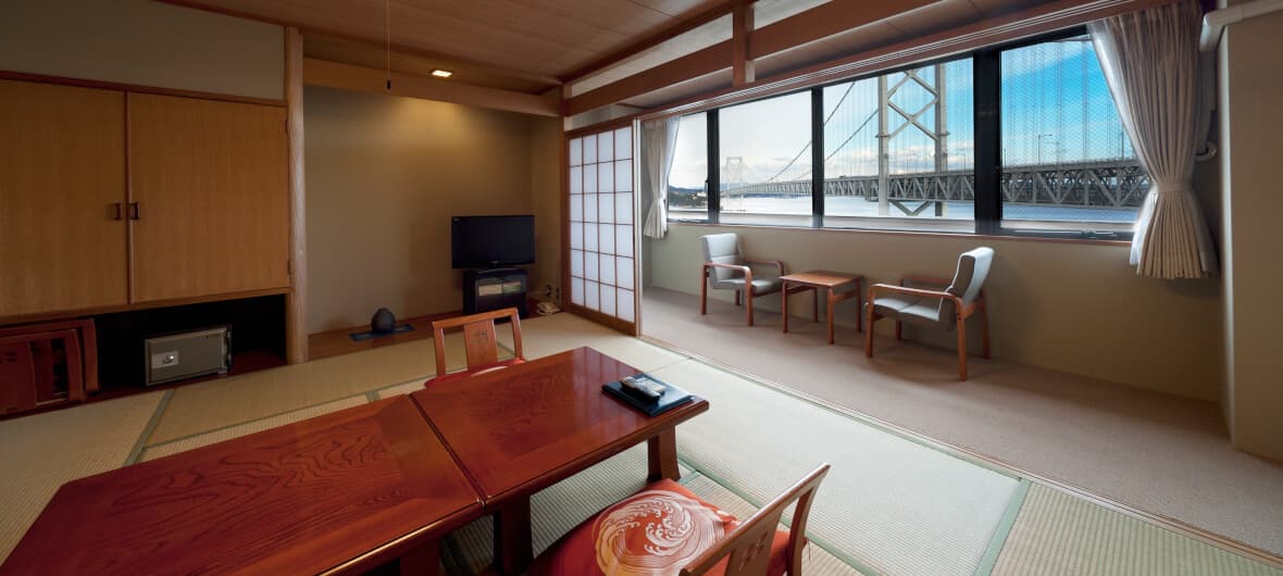 Rooms with an Emotional Ocean View