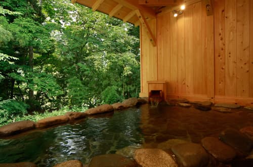 Kakenagashi Hot Spring