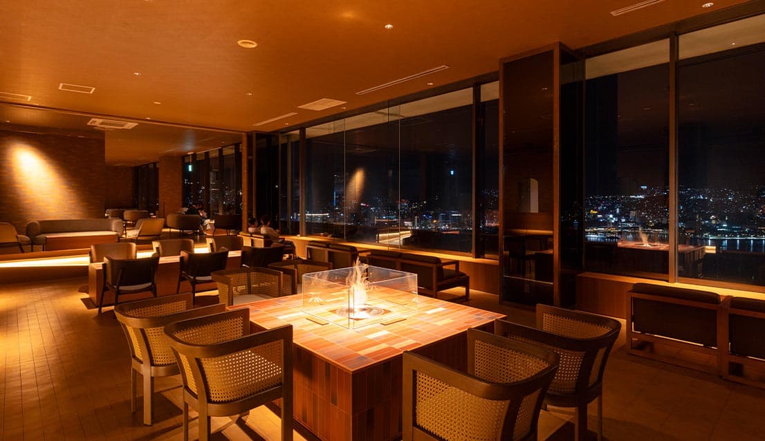Front-Row Seats for the Night View, the Premium Lounge