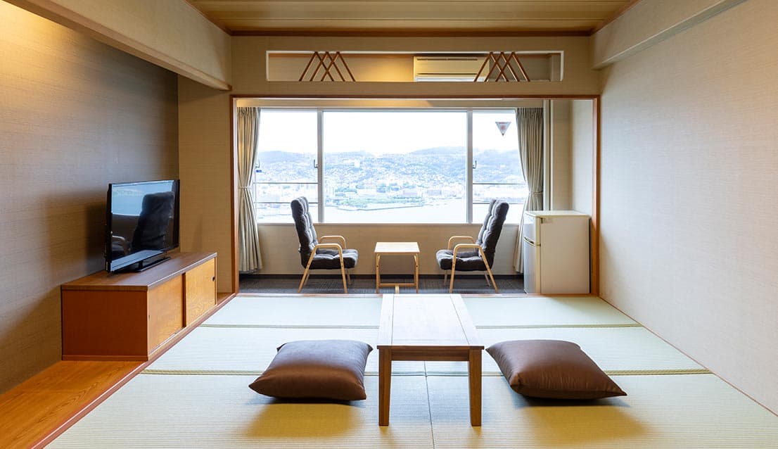 A Million-Dollar Night View from Every Room