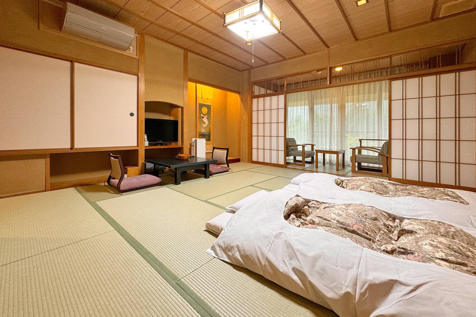 Pure Japanese-Style Rooms