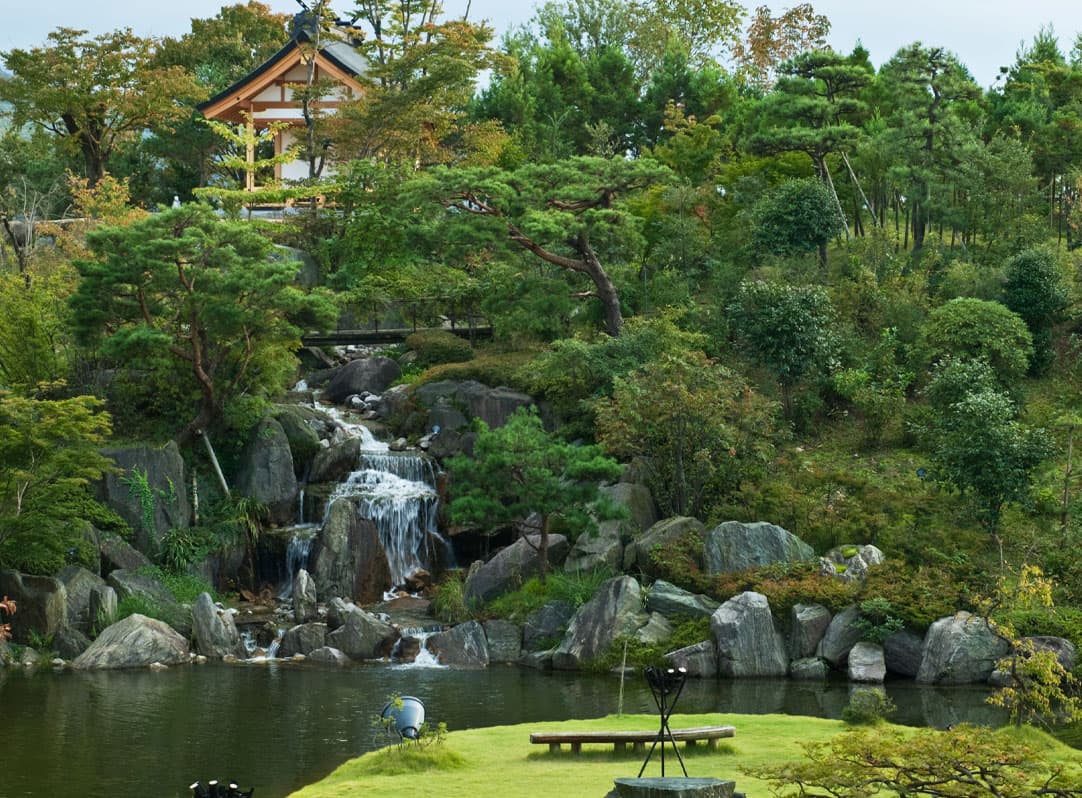 Garden and Additional Facilities