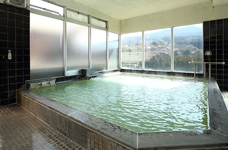 Top-Floor Open-Air Bath & Great Bath