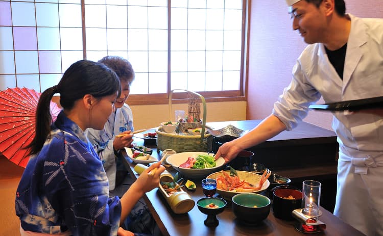 Kaiseki Made from Miyagi's Ingredients