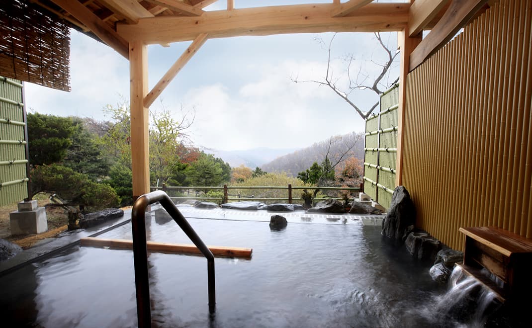 A Free Private Bath for Two