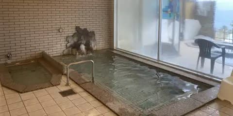 Large Bath and Sauna