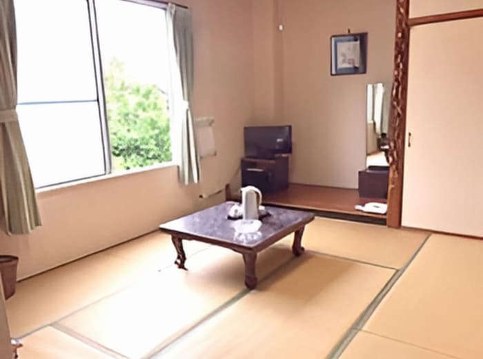 Japanese Rooms with the Quiet Scent of Tatami