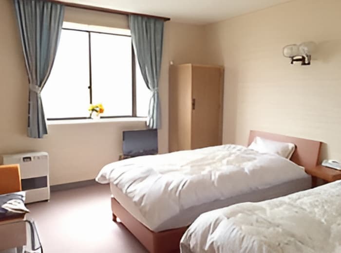 Ten Rooms, Western and Japanese Style