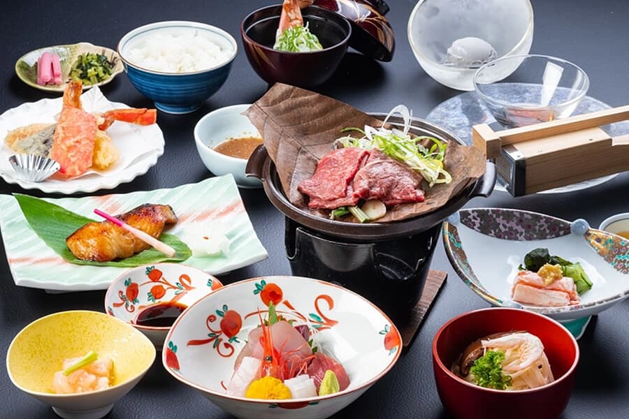 히미 앞바다의 '기토키토' 회석