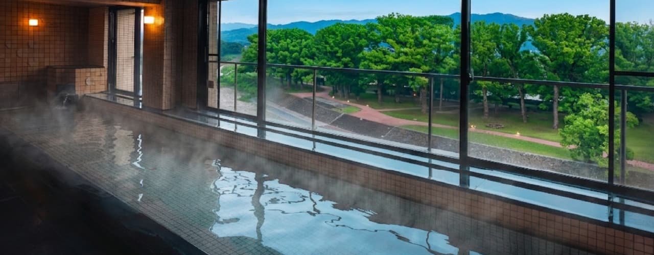 Scenic Communal Bath