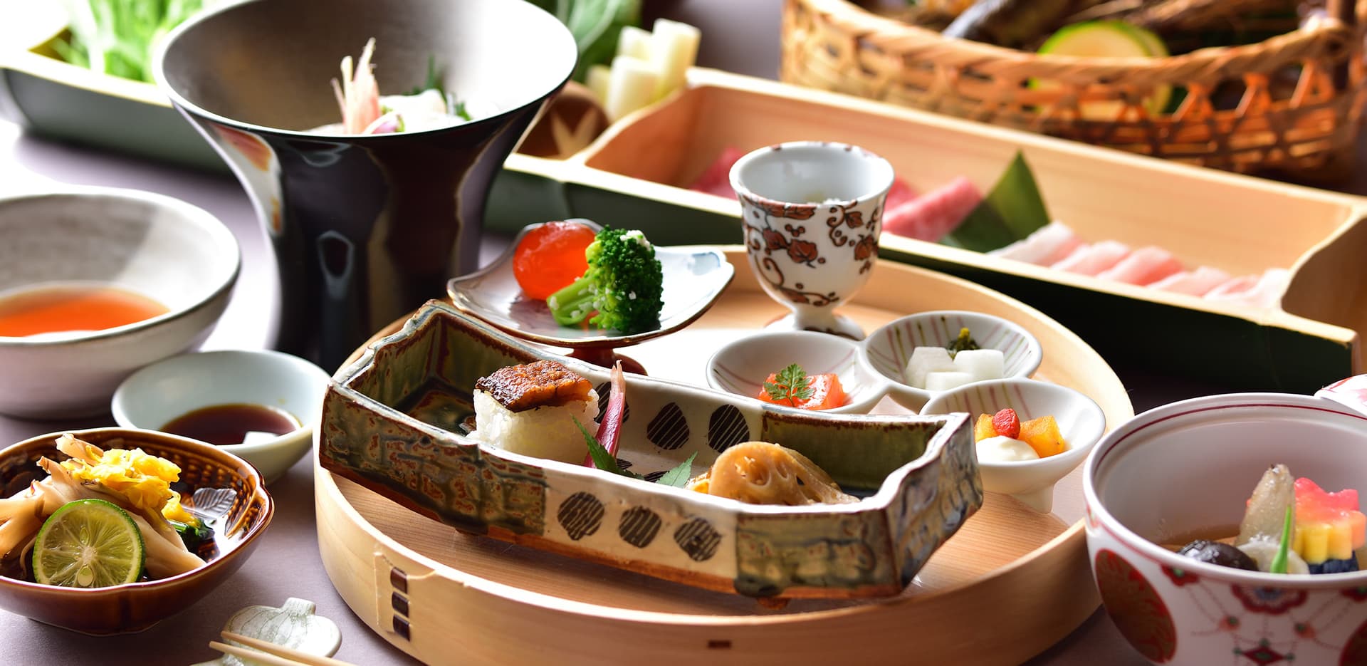 Dining at Morinoan, the Forest Retreat