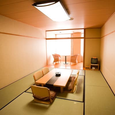 Rooms Facing the Gorge
