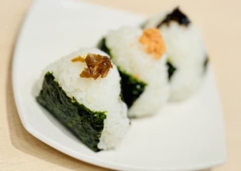 A Famous Breakfast, and Just-Right Rice Balls