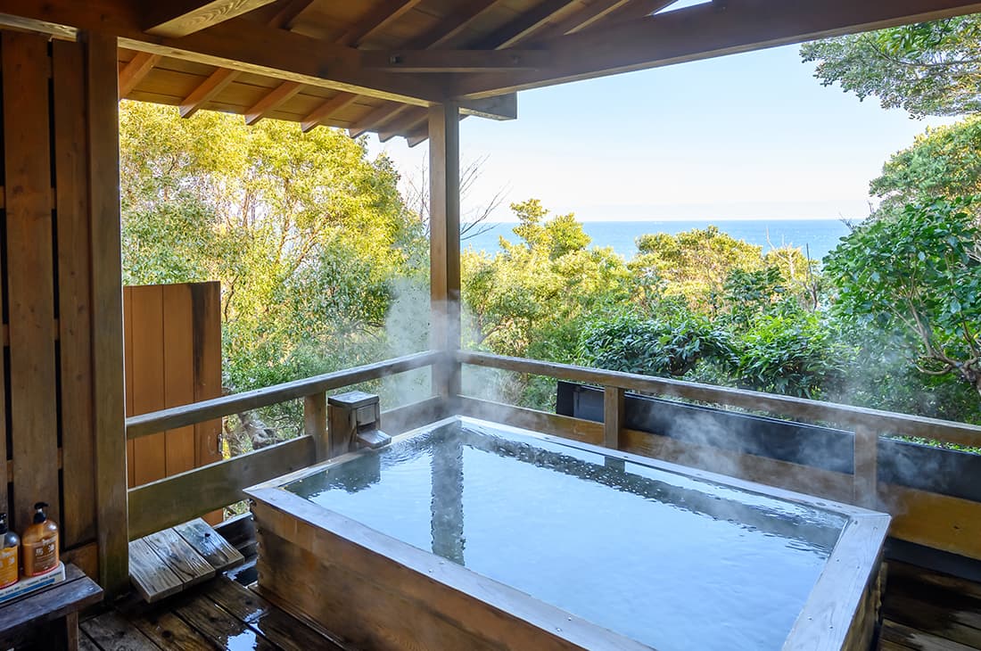 A Private Bath Just for Two