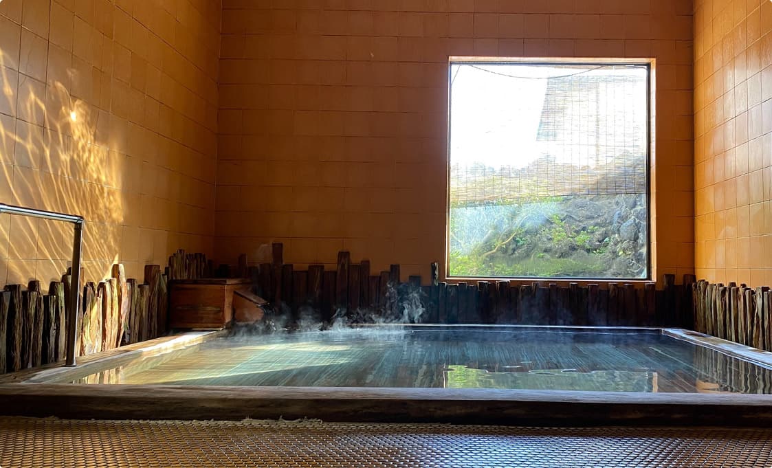 24-Hour Grand Bath