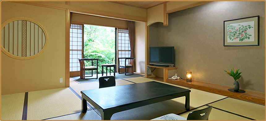 Rooms Styled After a Sukiya Villa: Kokuroku-kan and Hakuheki-kan