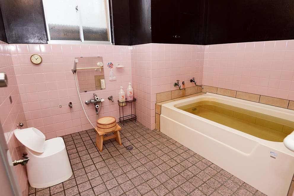 A Reservable Private Bath, Filled with Natural Hot Spring Water