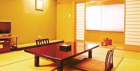 Calm, Traditional Tatami Rooms