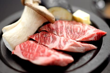 Kuroge Wagyu and Delicacies from the Sea