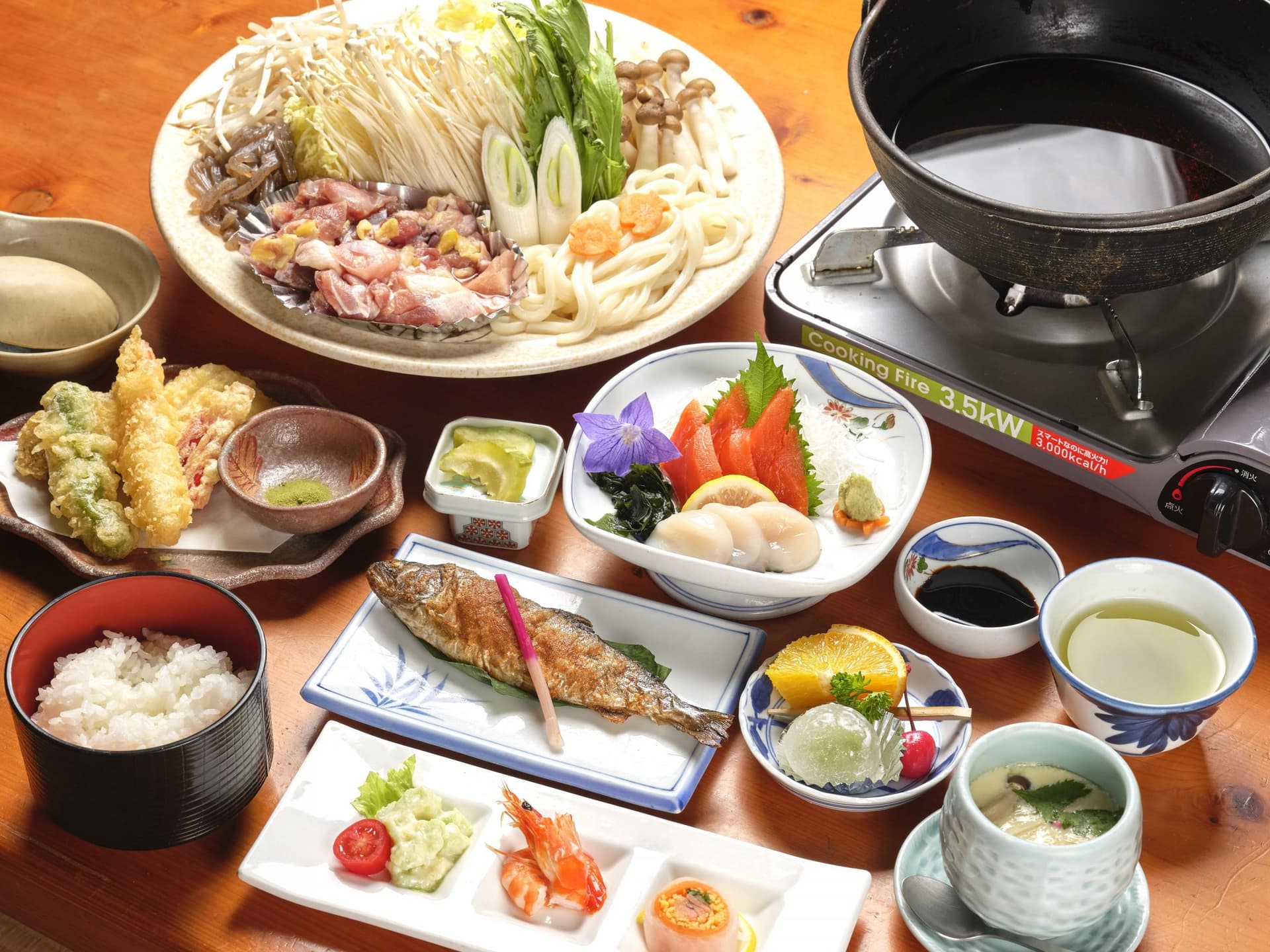 Kaiseki Courses & Breakfast